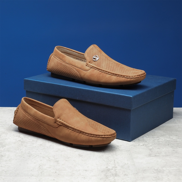 Men's Vegan Leather Slip-On Casual Loafers - TAN - 6
